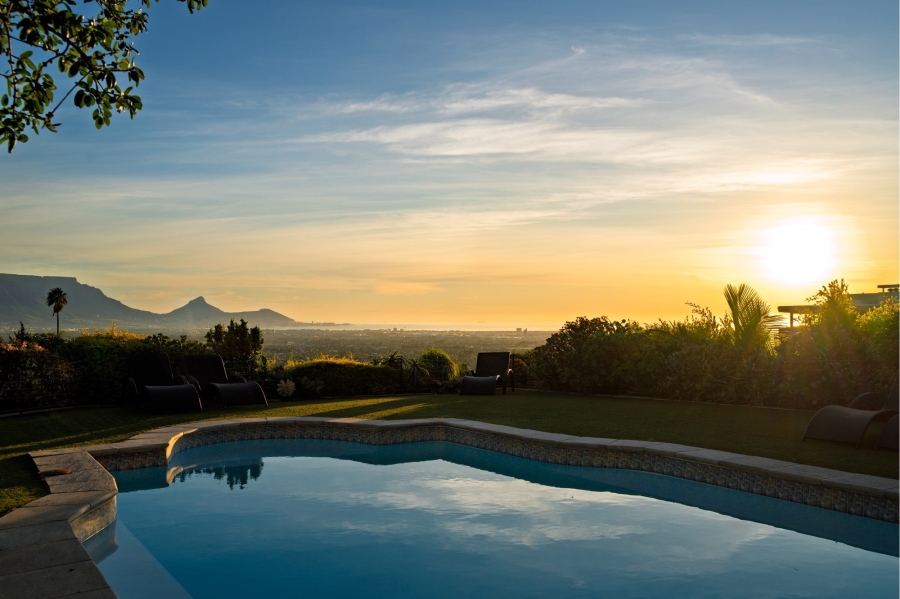 13 Bedroom Property for Sale in Plattekloof 3 Western Cape